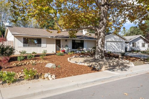67 Pepperwood Way, Solvang, CA 93463-2949