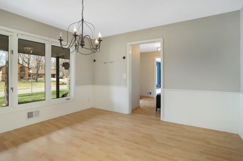 2600 Comstock Ln, Minneapolis MN 55447-1831 exterior