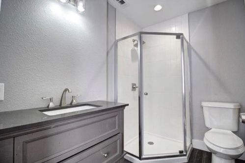 814 Elsbeth St, Dallas TX 75208-4127 exterior