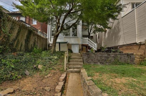 1814 Washington Blvd, Easton PA  18042-4633 exterior