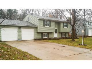 4978 Commanche Trl, Cuyahoga Falls, OH 44224-1218