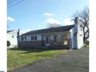 307 Westview Ave, Edgely, PA 19007-2534