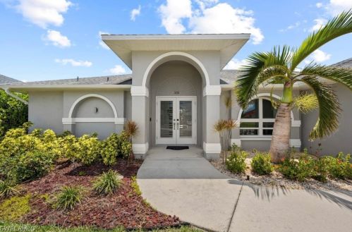 3733 11th Ct, Cape Coral, FL 33914-5110