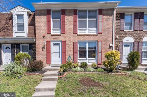 2568 Chadwick Ct, Woodbridge, VA 22192-2011