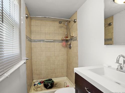 181 Carmen Hill Rd, Northville CT  06776-4708 exterior