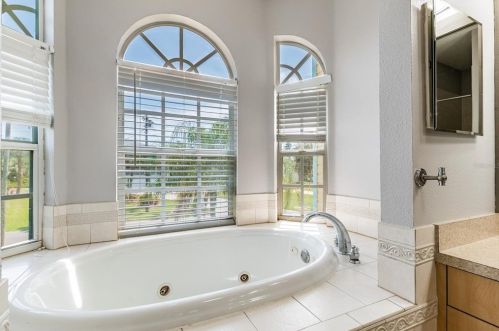 7637 Deedra Cir, Port Richey FL  34668-6454 exterior