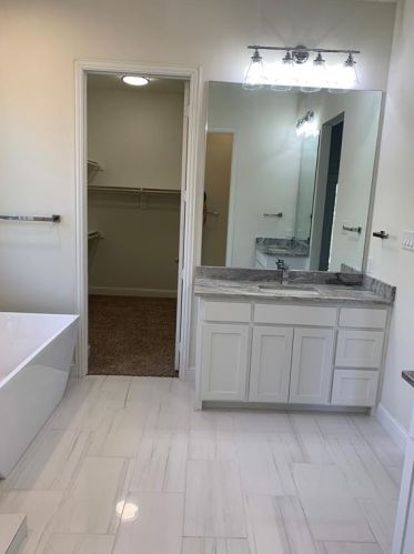 9108 Shoshone Trl, Lewisville TX  75022-7039 exterior