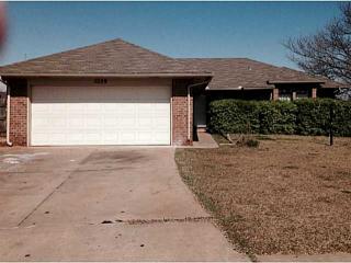 1229 24th St, Oklahoma City, OK 73160-8931