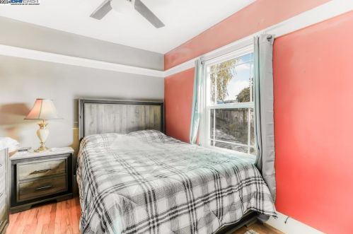 2708 Humboldt Ave, Oakland CA  94602-3635 exterior