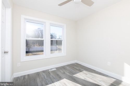 125 Applewood Dr, Auburn NJ 08085-1559 exterior