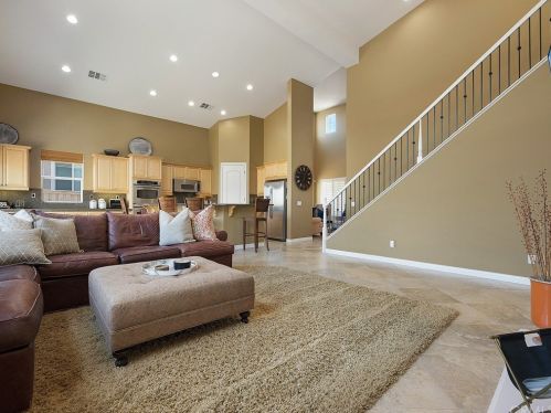 57 Volta Del Tintori St, Lake Elsinore CA  92532-0143 exterior