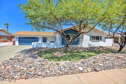 8224 Devonshire Ave, Scottsdale, AZ 85251-2711