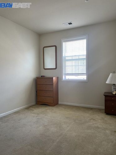 3725 Whitworth Dr, Pleasanton CA  94568-1377 exterior