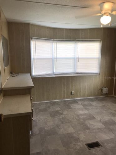 2046 Orange Dr, Tarpon Springs FL  34691-4238 exterior