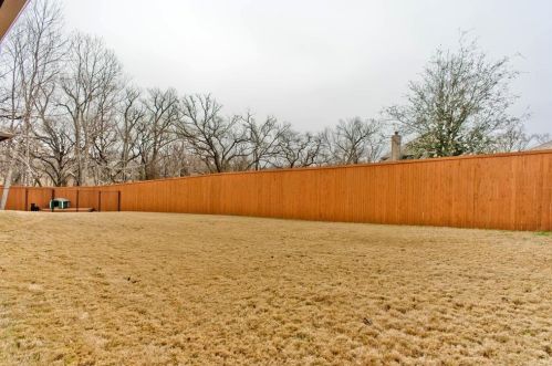 116 Venado Ct, Azle TX  76020-3643 exterior