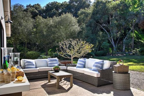 1102 Plaza Del Monte, Santa Barbara CA  93101-4818 exterior