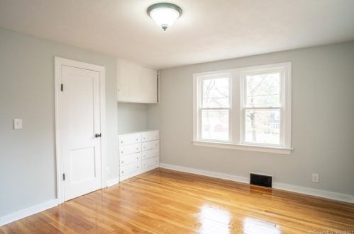 233 Birch St, Bristol CT  06010-7835 exterior