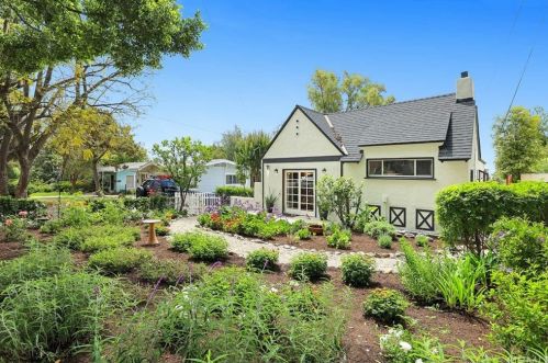 100 Highland Ave, Sierra Madre, CA 91024-1914