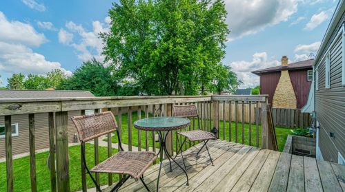 633 Laurel Dr, Dyer IN  46311-2231 exterior