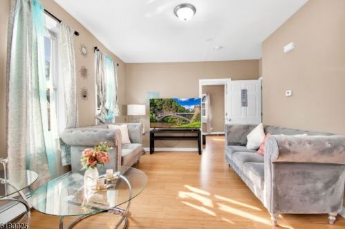 30 Grace St, Irvington NJ  07111-3506 exterior