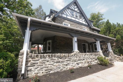 10 Simpson Rd, Ardmore, PA 19003-2211