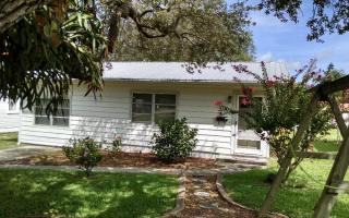 310 Matlo Ave, Sebring, FL 33870-7017
