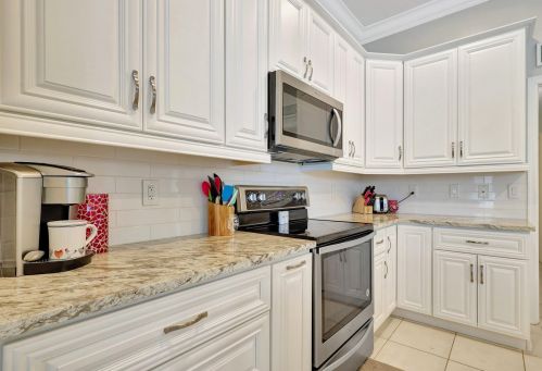 12177 82nd St, West Palm Beach FL  33418-6103 exterior