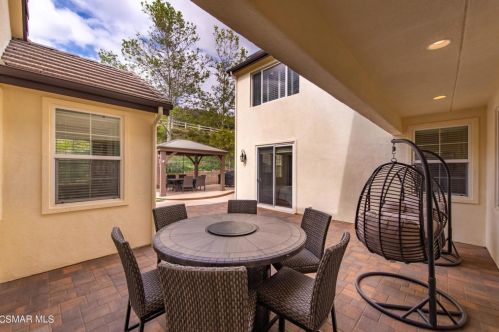 2163 Silverstar St, Simi Valley CA  93065-0591 exterior