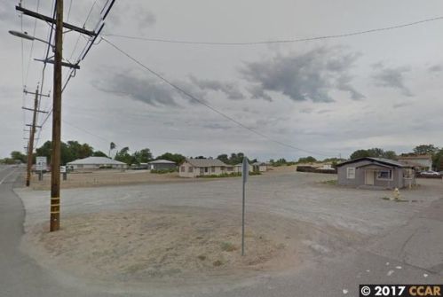 30 Raye Ave, Oakley, CA 94561-2732