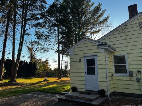 224 Elmridge Rd, Pawcatuck, CT 06379-1245