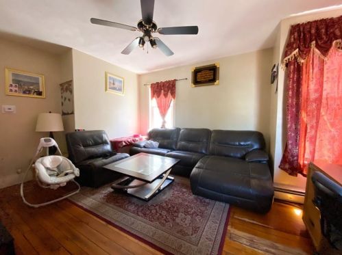 24 Tuxedo Ave, Providence RI 02909-2439 exterior