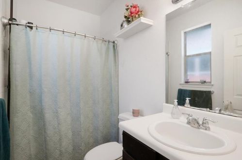 4514 Credo Ln, Austin TX 78725-2929 exterior