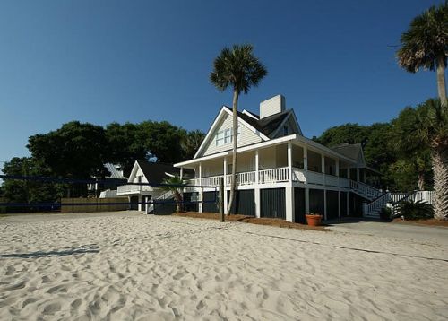 2104 Waterway Blvd, Isle Of Palms SC  29451-2316 exterior