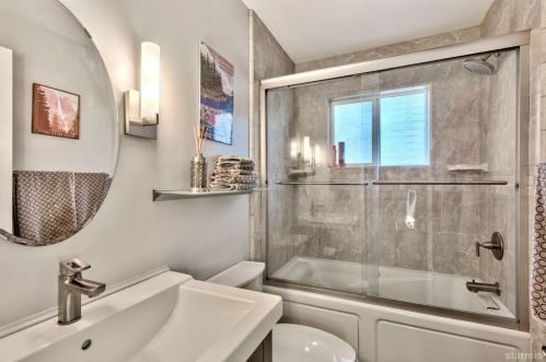 3475 Upper Truckee Rd, South Lake Tahoe CA  96150-5119 exterior