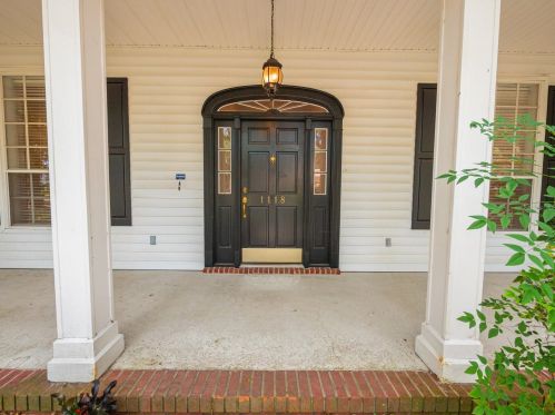 1118 Longwood Oaks Blvd, Lakeland, FL 33811-2342
