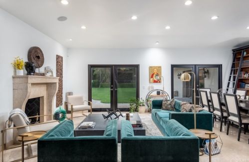 1940 Skycrest Dr, Fullerton CA  92831-1935 exterior