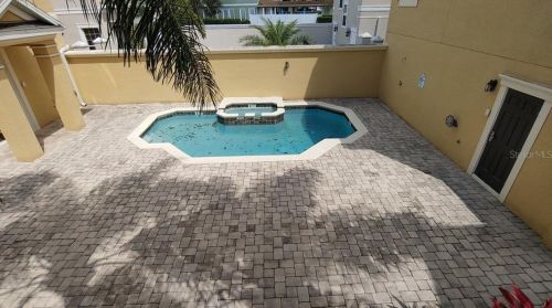 1512 Euston Dr, Kissimmee, FL 34747-6742