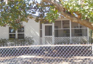 209 Carline St, Gloverville, SC 29828-2115
