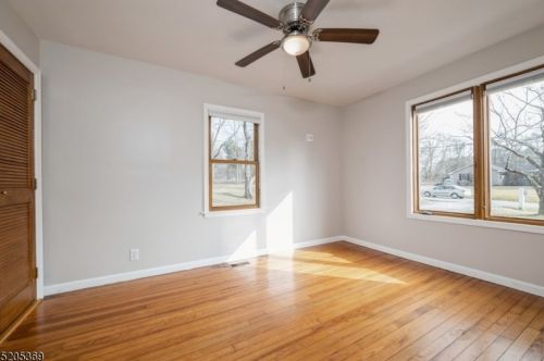 514 River Rd, Annandale NJ  08801-3440 exterior