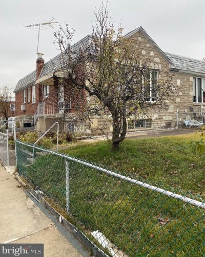 1101 Hartel Ave, Philadelphia PA  19111-3205 exterior