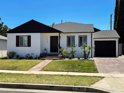 17434 Tiara St, Van Nuys CA  91316-1357 exterior