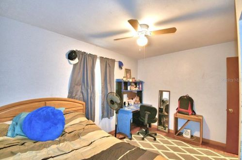 1221 Edgewater Dr, Lakeland FL  33805-4700 exterior