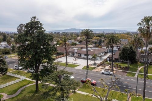 3841 Pacific Ave, Long Beach CA  90807-3227 exterior