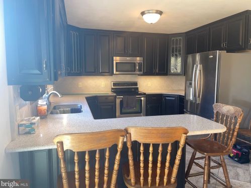 5888 Ambau Rd, Spring Grove PA 17362-8063 exterior