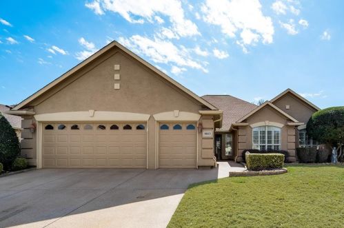 8813 Crestview Dr, Denton, TX 76207-8601