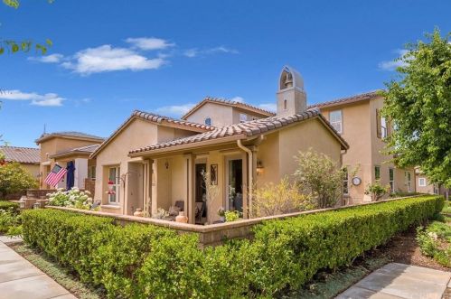 23826 Teak Ct, Santa Clarita, CA 91354-4931
