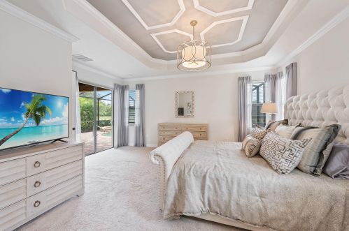 2878 Aviamar Cir, Naples FL  34114 exterior