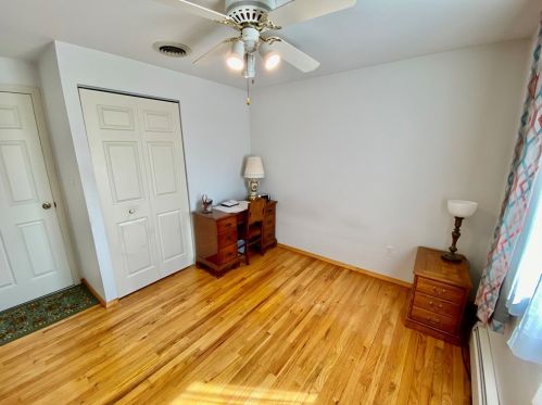 1521 Sycamore St, South Connellsville PA  15425-4954 exterior