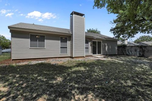 1731 Eastcliff Dr, Dallas TX  75217-1258 exterior