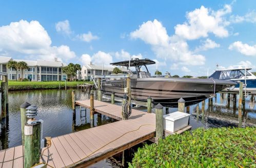 332 Spyglass Way, Jupiter FL 33477-4049 exterior